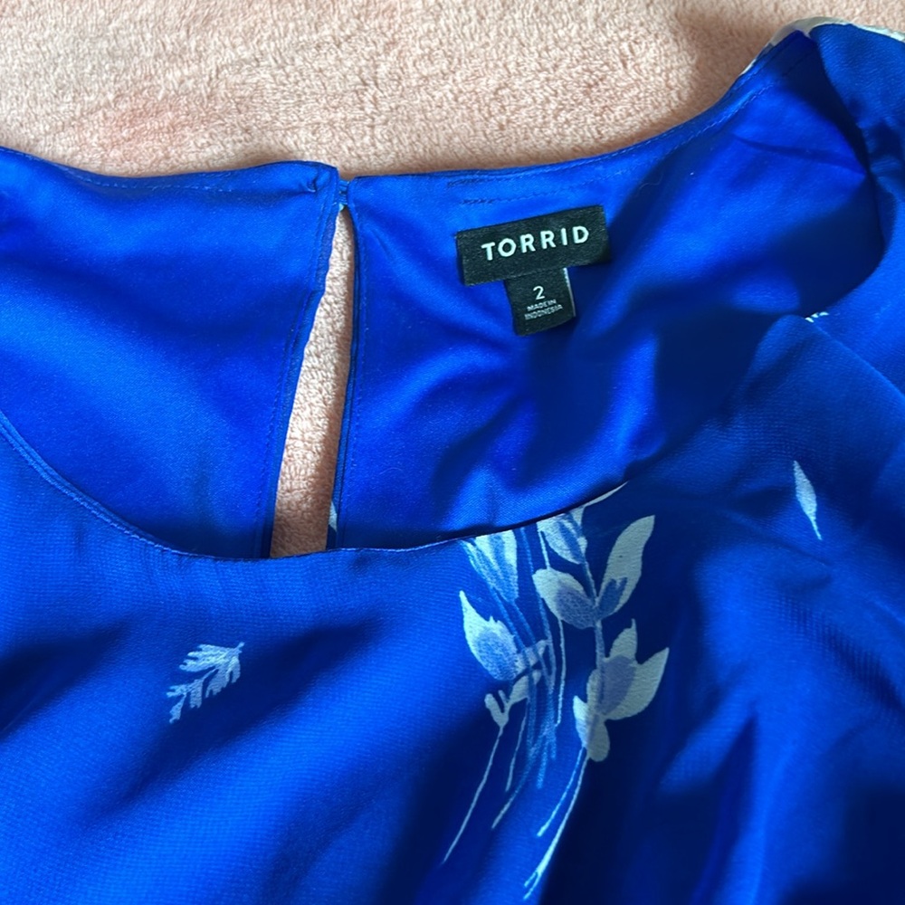 torrid Royal Blue Floral Midi Dress - Picture 2 of 3